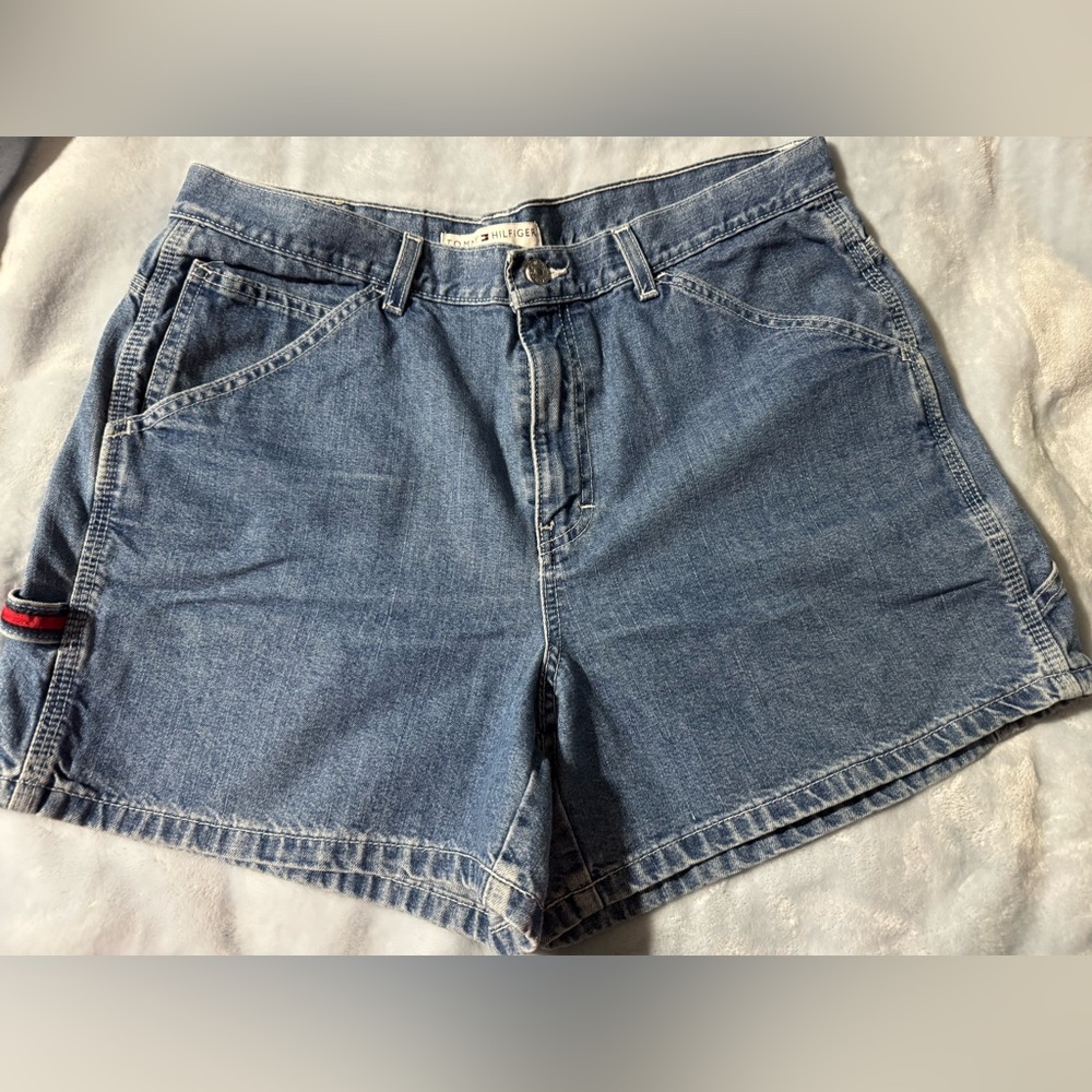 Tommy Hilfiger Women's vintage Light Blue Jean Shorts